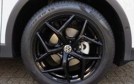 Volkswagen Tiguan, 2026 год, 5 033 145 рублей, 11 фотография