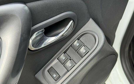 Renault Duster I рестайлинг, 2017 год, 1 250 000 рублей, 19 фотография