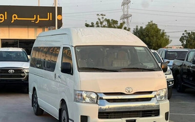 Toyota HiAce H200, 2024 год, 5 000 000 рублей, 1 фотография