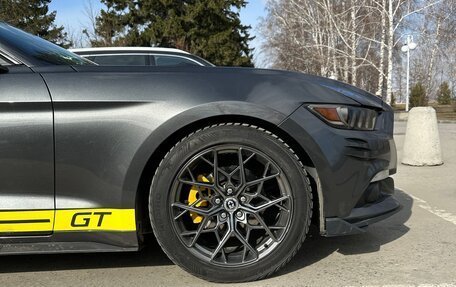 Ford Mustang VI рестайлинг, 2017 год, 3 500 000 рублей, 14 фотография