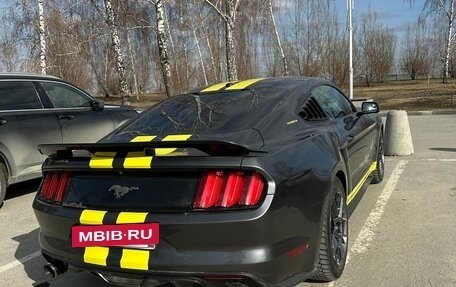 Ford Mustang VI рестайлинг, 2017 год, 3 500 000 рублей, 18 фотография