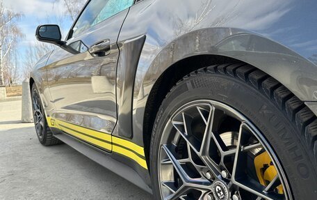 Ford Mustang VI рестайлинг, 2017 год, 3 500 000 рублей, 22 фотография