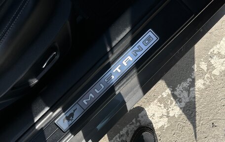 Ford Mustang VI рестайлинг, 2017 год, 3 500 000 рублей, 32 фотография