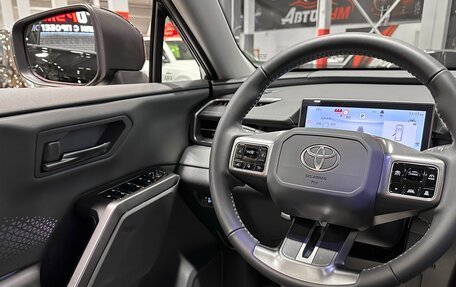 Toyota RAV4, 2026 год, 4 300 000 рублей, 27 фотография