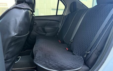 Renault Logan II, 2017 год, 620 000 рублей, 10 фотография