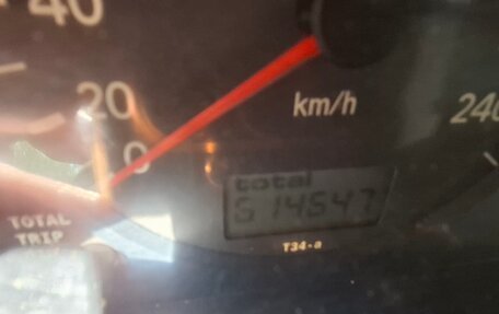 Toyota Avensis III рестайлинг, 2000 год, 370 000 рублей, 11 фотография