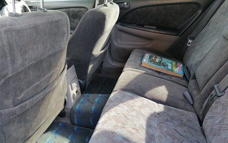 Toyota Caldina, 1999 год, 560 000 рублей, 28 фотография