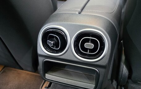 Mercedes-Benz C-Класс, 2022 год, 4 200 000 рублей, 20 фотография