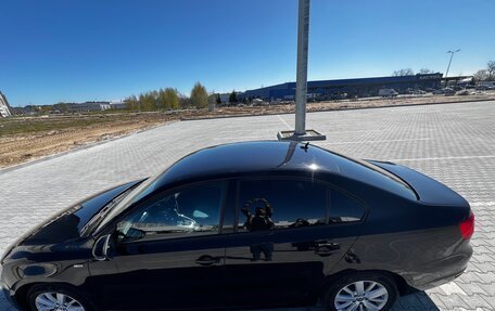 Volkswagen Jetta VI, 2013 год, 880 000 рублей, 10 фотография