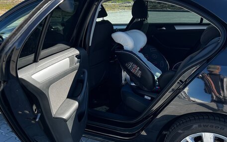 Volkswagen Jetta VI, 2013 год, 880 000 рублей, 20 фотография