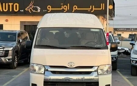 Toyota HiAce H200, 2024 год, 5 000 000 рублей, 3 фотография