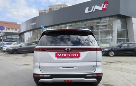 KIA Carnival, 2021 год, 4 950 000 рублей, 5 фотография