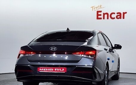 Hyundai Avante, 2023 год, 1 520 000 рублей, 4 фотография