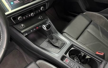 Audi Q3 Sportback, 2022 год, 3 000 000 рублей, 10 фотография