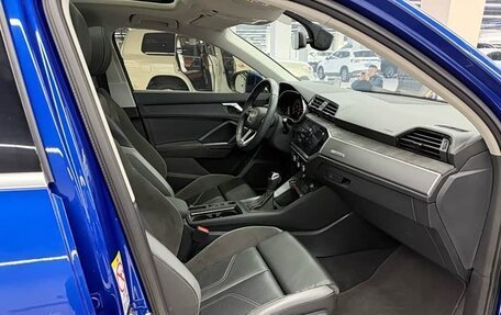 Audi Q3 Sportback, 2022 год, 3 000 000 рублей, 9 фотография