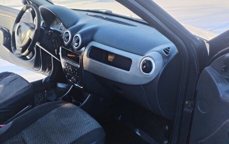 Renault Logan I, 2010 год, 260 000 рублей, 4 фотография