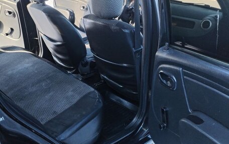 Renault Logan I, 2010 год, 260 000 рублей, 5 фотография