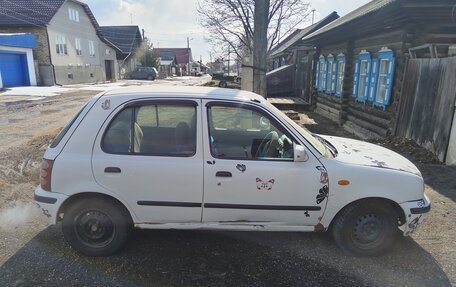 Nissan March II, 2000 год, 210 000 рублей, 3 фотография