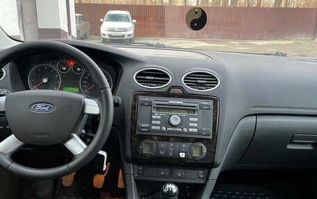 Ford Focus II рестайлинг, 2006 год, 370 000 рублей, 15 фотография