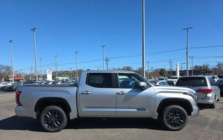 Toyota Tundra, 2026 год, 8 114 741 рублей, 2 фотография