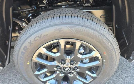 Toyota Tundra, 2026 год, 8 114 741 рублей, 14 фотография