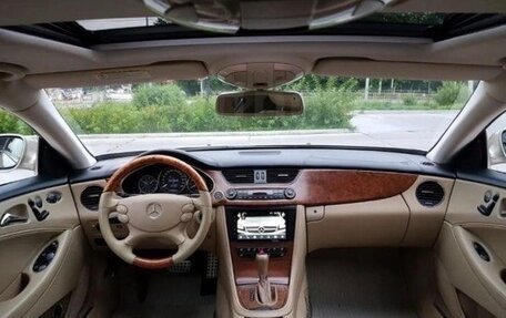 Mercedes-Benz CLS, 2006 год, 925 000 рублей, 11 фотография