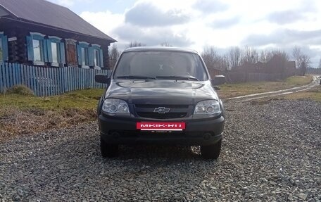 Chevrolet Niva I рестайлинг, 2011 год, 560 000 рублей, 2 фотография