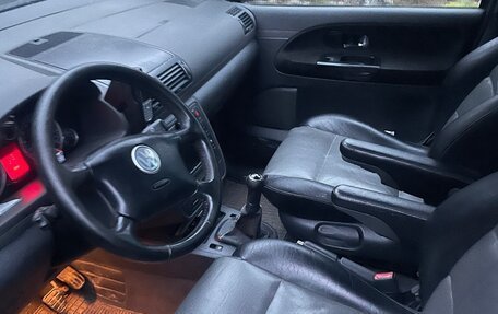 Volkswagen Sharan I рестайлинг, 2005 год, 650 000 рублей, 2 фотография