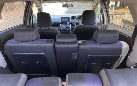 Toyota Wish II, 2017 год, 1 113 310 рублей, 21 фотография