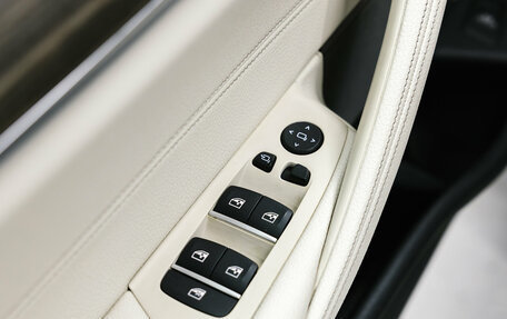 BMW 5 серия, 2019 год, 2 650 000 рублей, 17 фотография