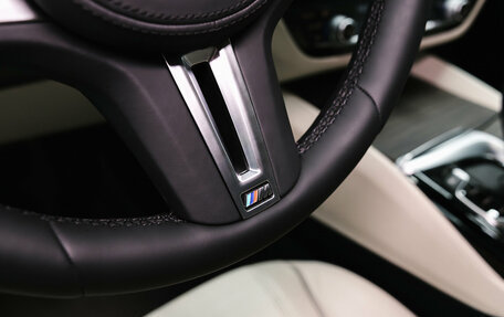 BMW 5 серия, 2019 год, 2 650 000 рублей, 27 фотография