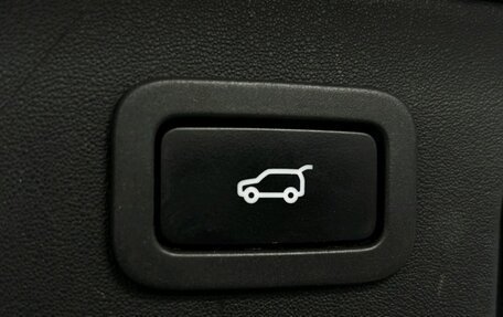 Land Rover Discovery Sport I рестайлинг, 2018 год, 2 599 000 рублей, 21 фотография