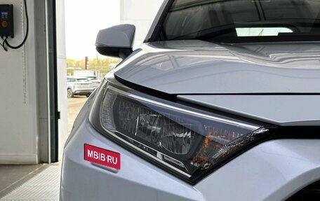 Toyota RAV4, 2021 год, 3 999 000 рублей, 17 фотография