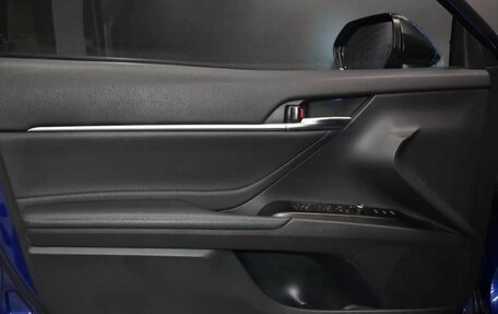 Toyota Camry, 2021 год, 3 600 000 рублей, 15 фотография