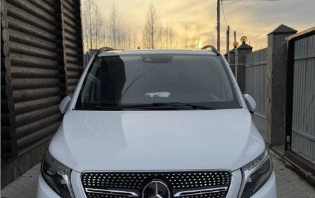 Mercedes-Benz Vito, 2021 год, 7 000 000 рублей, 1 фотография