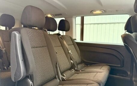 Mercedes-Benz Vito, 2021 год, 7 000 000 рублей, 12 фотография