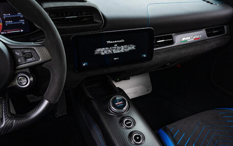 Maserati MC20, 2024 год, 28 200 000 рублей, 18 фотография