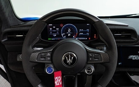 Maserati MC20, 2024 год, 28 200 000 рублей, 19 фотография