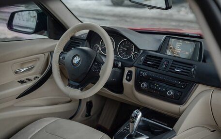 BMW 3 серия, 2013 год, 1 345 000 рублей, 9 фотография