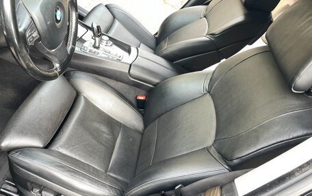 BMW 5 серия, 2011 год, 1 680 000 рублей, 12 фотография