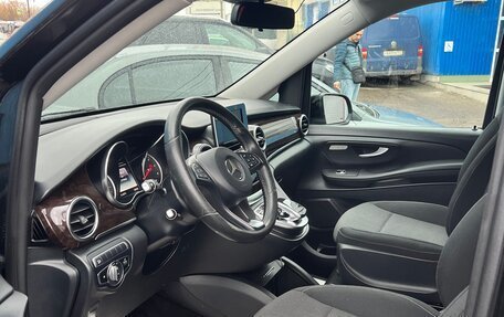 Mercedes-Benz V-Класс, 2018 год, 4 100 000 рублей, 10 фотография