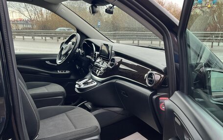 Mercedes-Benz V-Класс, 2018 год, 4 100 000 рублей, 16 фотография