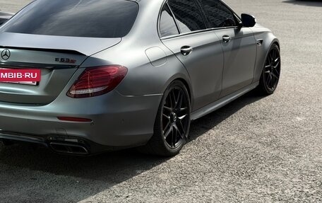 Mercedes-Benz E-Класс AMG, 2017 год, 5 470 000 рублей, 7 фотография