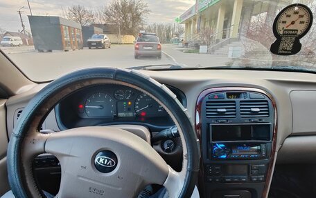 KIA Magentis I, 2003 год, 250 000 рублей, 6 фотография