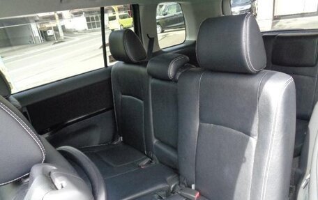 Toyota ISis I, 2017 год, 982 650 рублей, 21 фотография