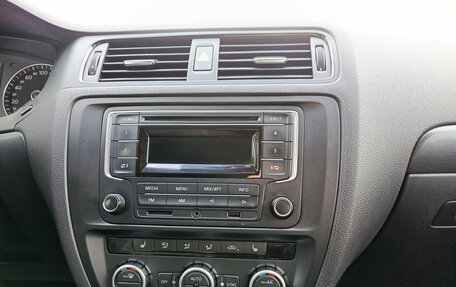 Volkswagen Jetta VI, 2014 год, 1 200 000 рублей, 18 фотография