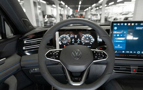 Volkswagen Tiguan, 2026 год, 4 800 000 рублей, 11 фотография