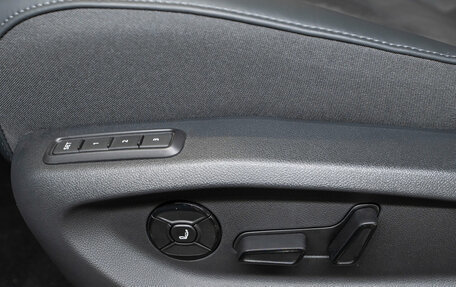 Volkswagen Tiguan, 2026 год, 4 800 000 рублей, 17 фотография