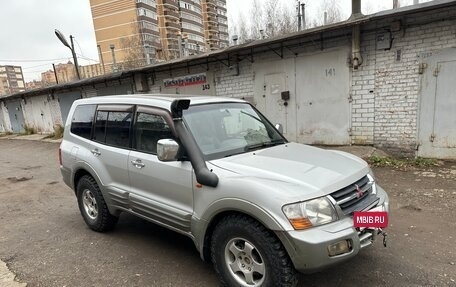 Mitsubishi Pajero III рестайлинг, 2000 год, 610 000 рублей, 2 фотография