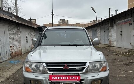 Mitsubishi Pajero III рестайлинг, 2000 год, 610 000 рублей, 3 фотография
